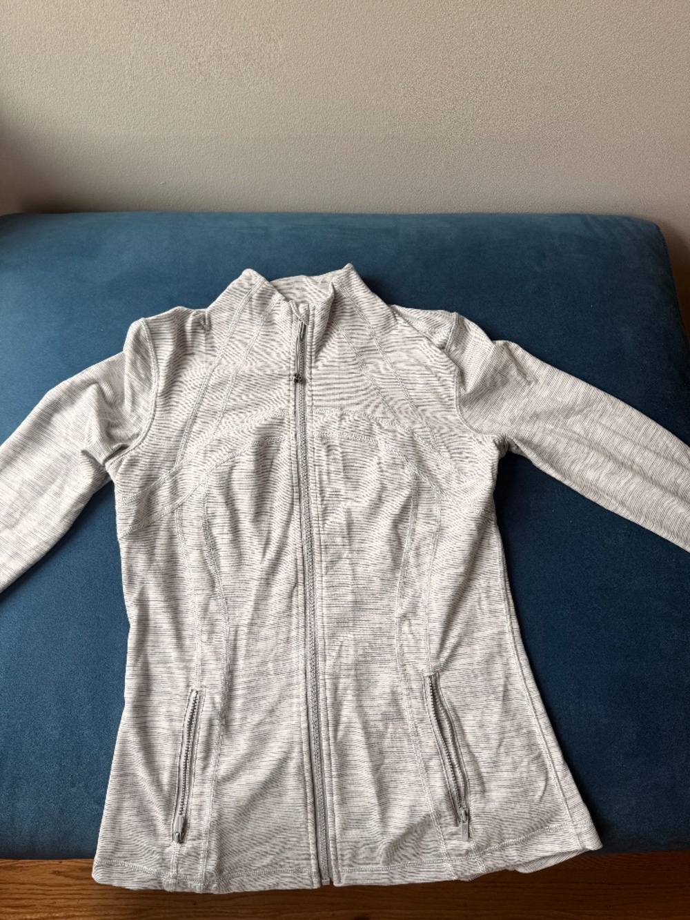 Lululemon charcoal/white zip sweater